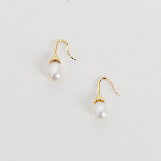 ODETTE PEARL EARRINGS