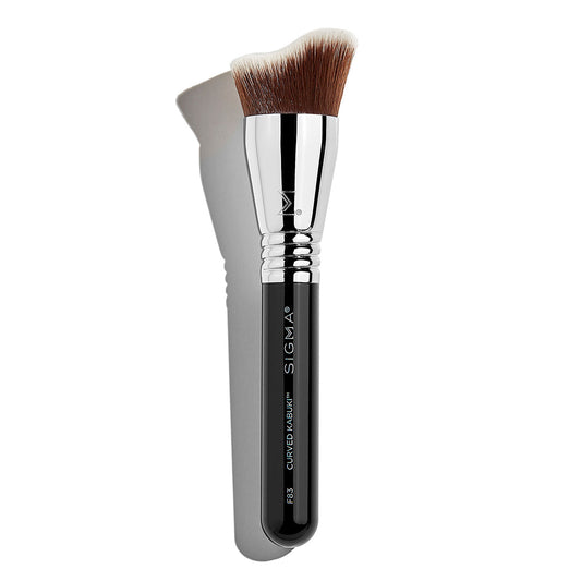 F83 Curved Kabuki™ Brush