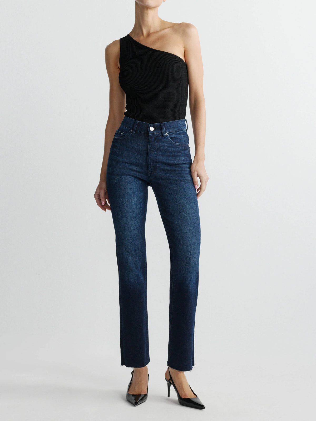 Halle Straight High Rise Instasculpt™ 29" Jeans