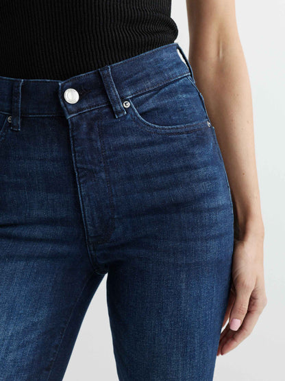 Halle Straight High Rise Instasculpt™ 29" Jeans