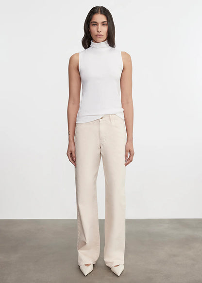 Relaxed Straight Leg Jean