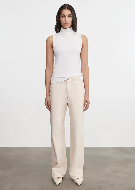 Relaxed Straight Leg Jean