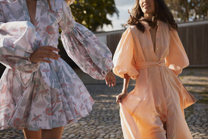 BROMELIA DRESS IN HOT PEACH