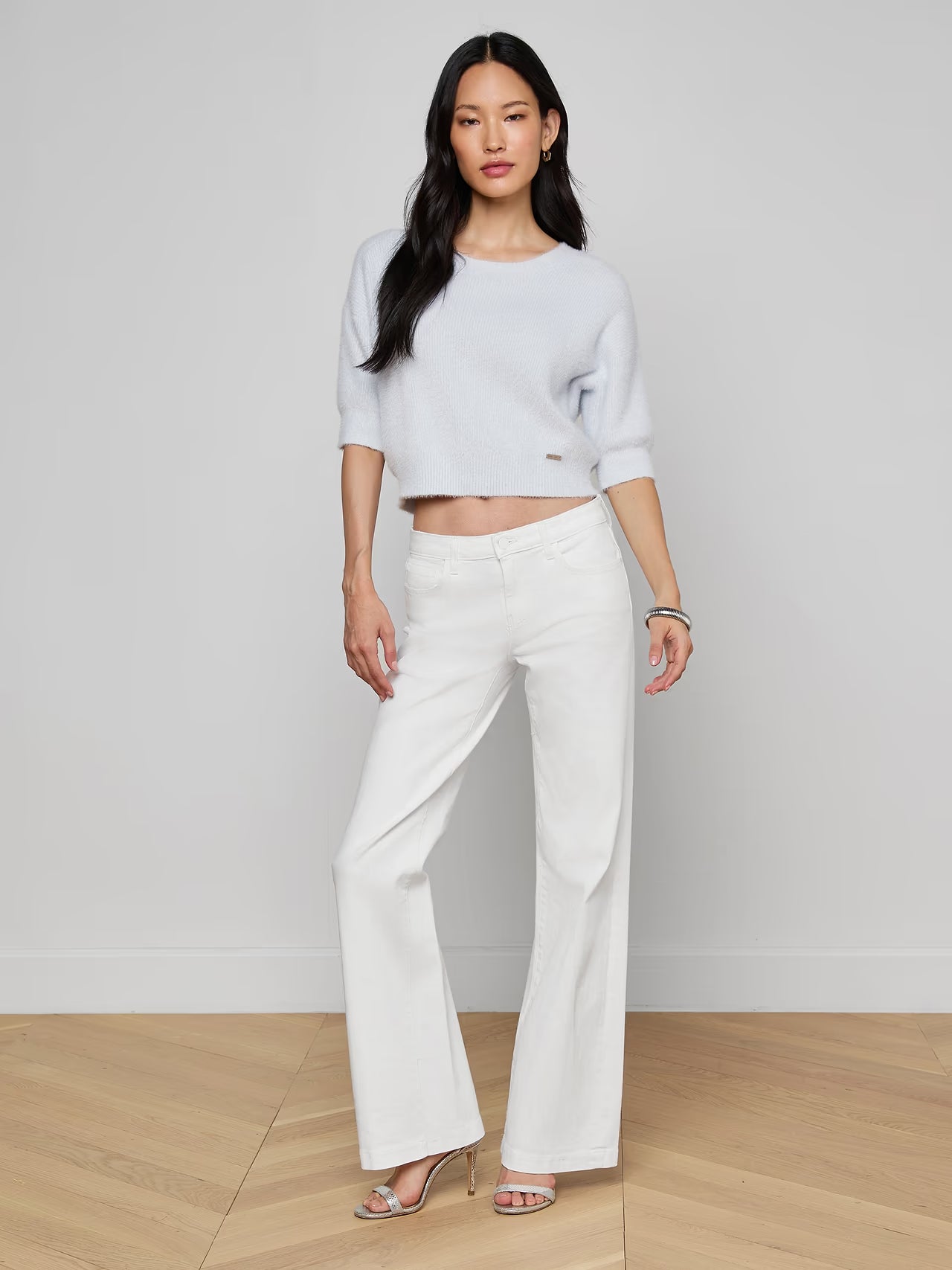 Joanne Low-Rise Wide-Leg Jean