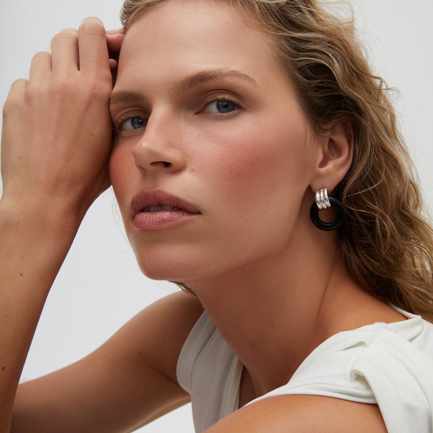 Heaven Mayhem LUMA KNOT EARRINGS