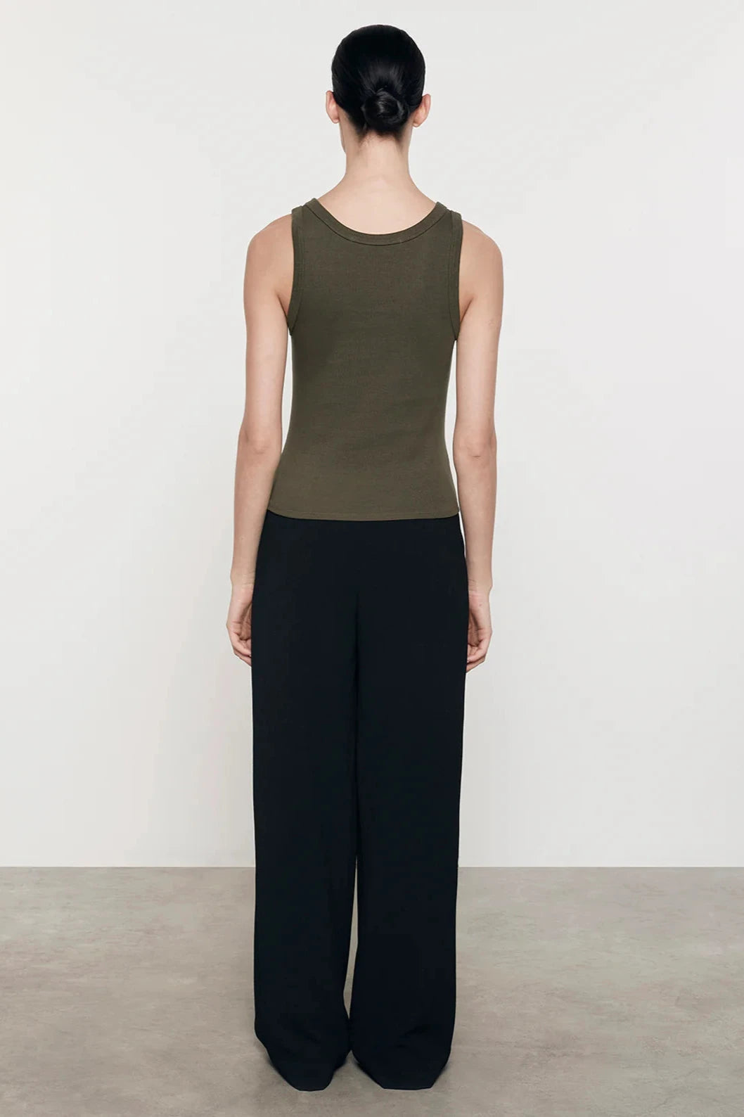 Crepe Essential Trouser