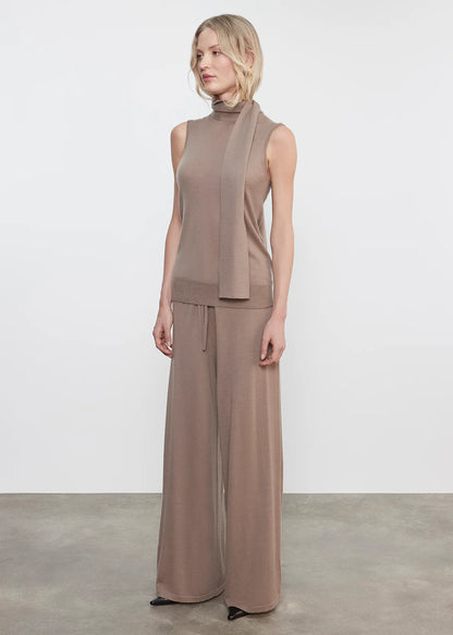 Cashmere Sleeveless Scarf Top