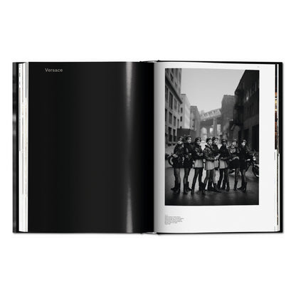 Peter Lindbergh. On Fashion Photography (German, French, English)