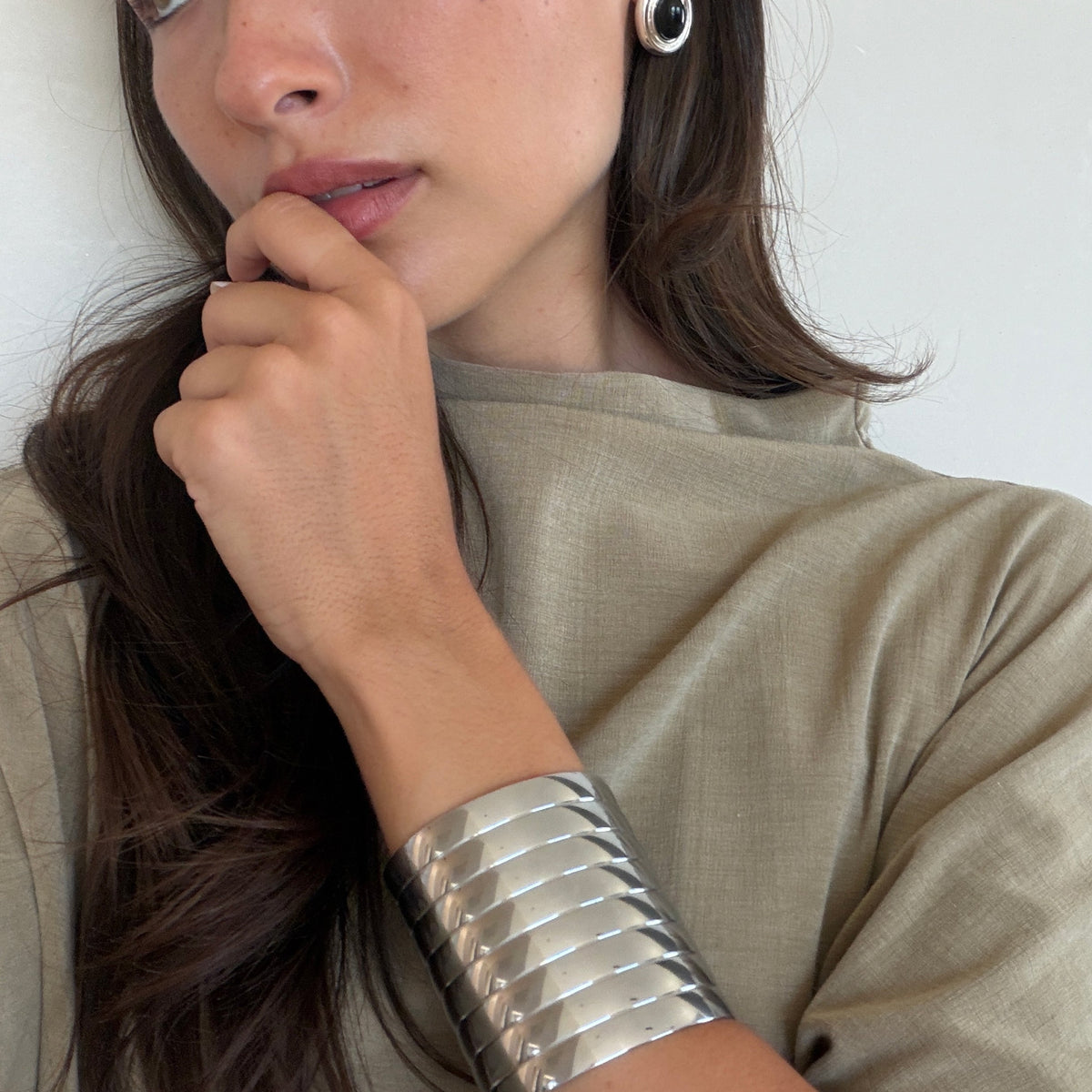 Heaven Mayhem EAMES CUFF