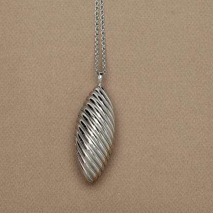 Heaven Mayhem FAWN NECKLACE
