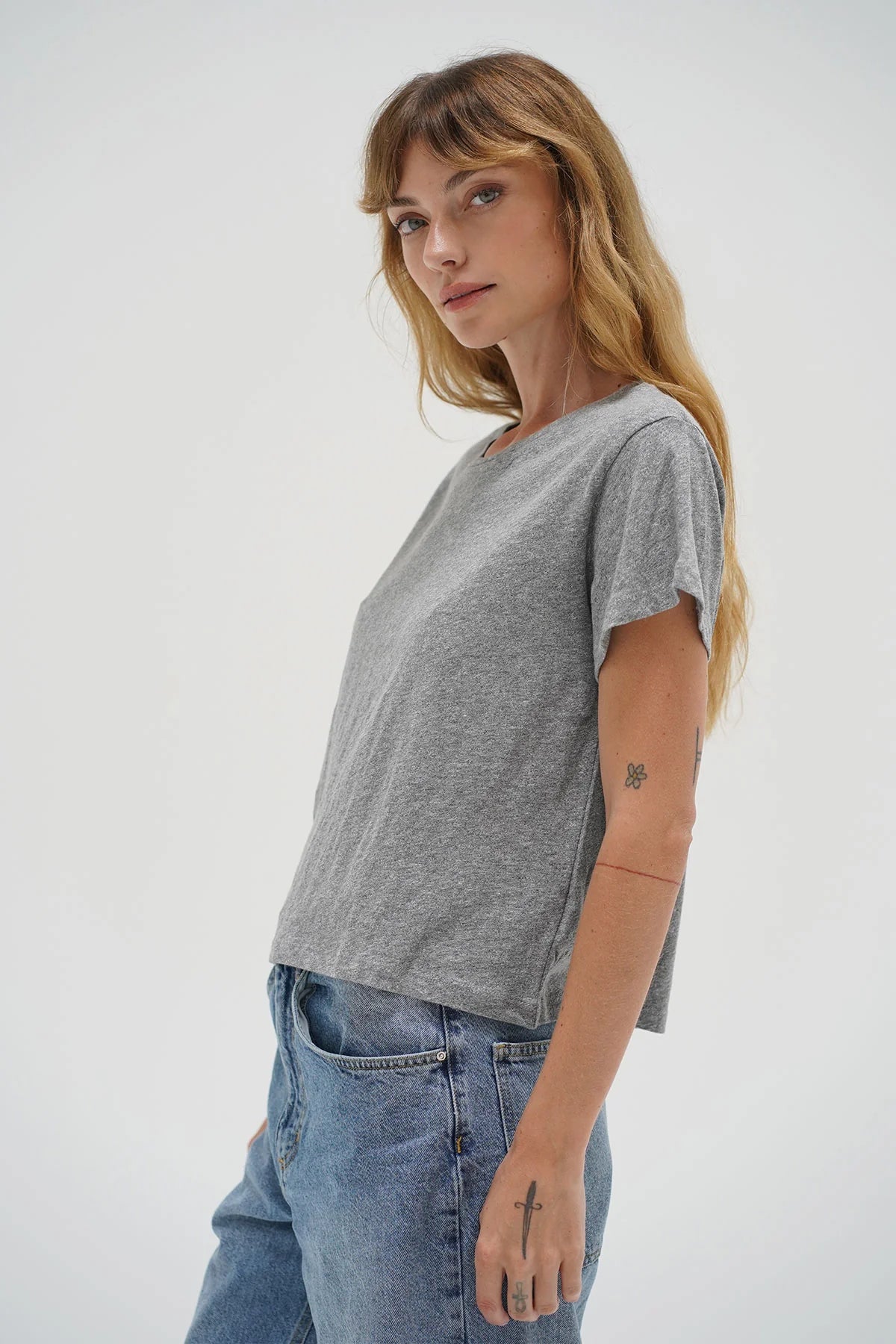 Essential Shaden Crew Neck Tee