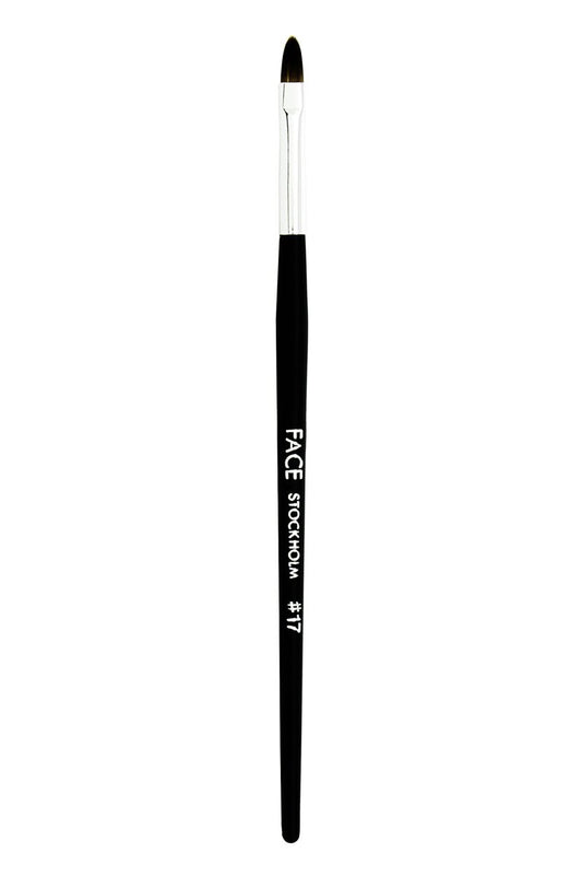 Small Lip Brush #17